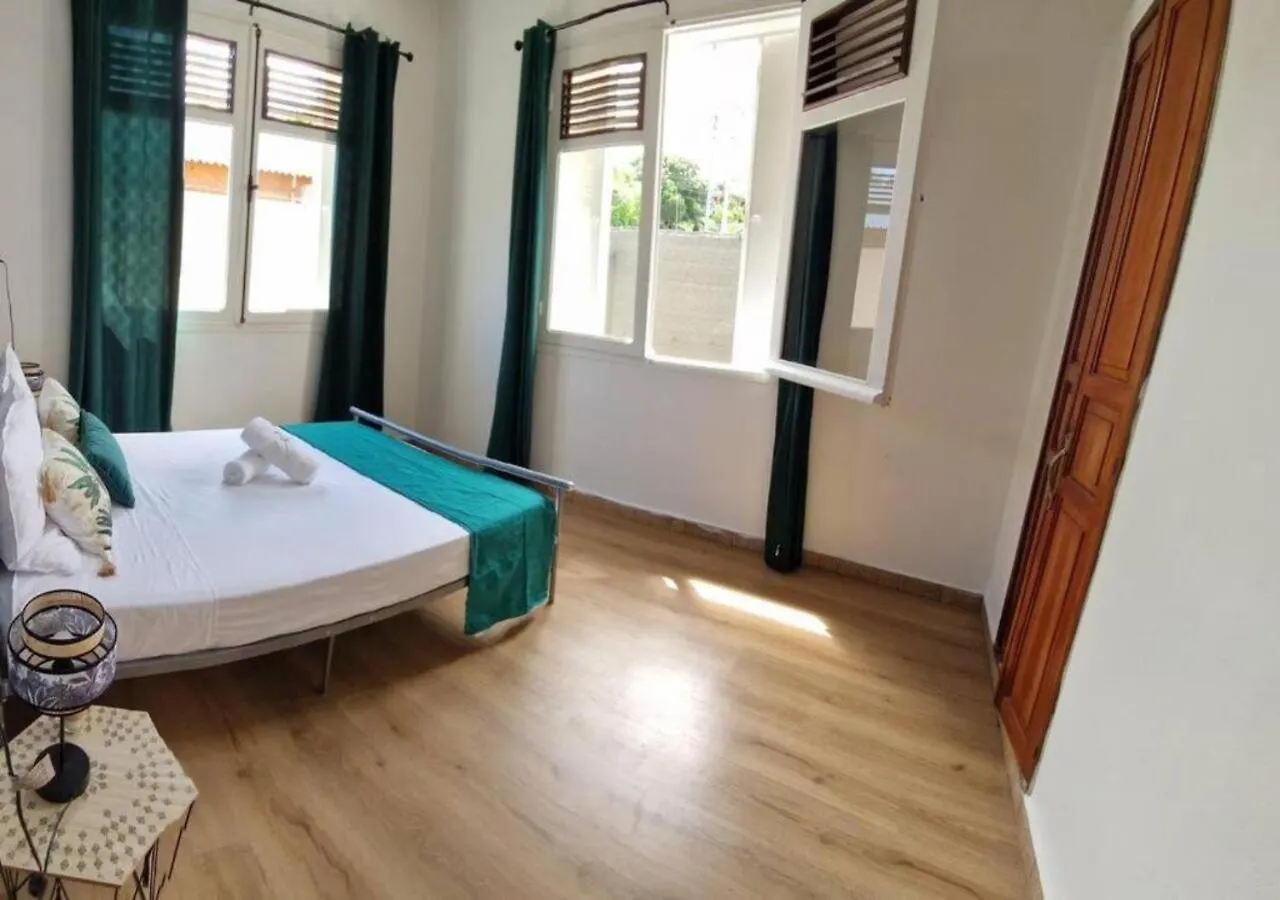 Apartment Mailly - Charmante Villa T5 Avec Piscine - Empire House Capesterre-Belle-Eau Guadeloupe